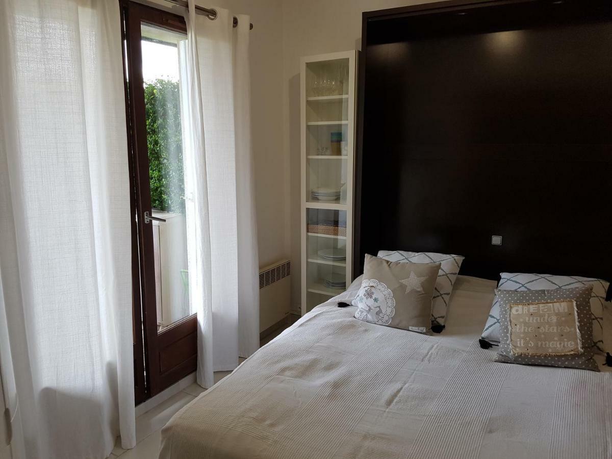 Appartement 2 Pieces Rez-De-Jardin A 2 Pas De La Plage Et De La Thalasso Cabourg Luaran gambar
